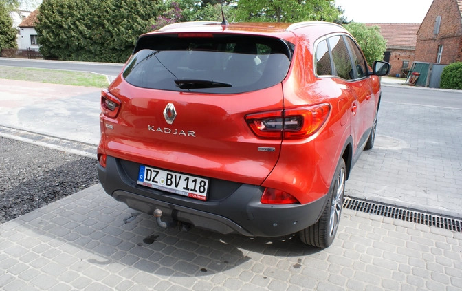 Renault Kadjar cena 55600 przebieg: 143700, rok produkcji 2015 z Poniec małe 232